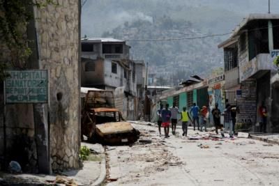 France Charters Evacuation Flights From Haiti Amid Violence
