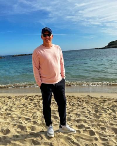 Bastian Schweinsteiger's Effortlessly Chic Beach Day Look