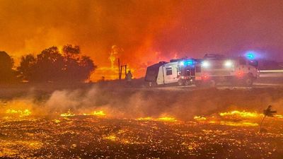 Homes razed after campers spark bushfire near Perth