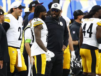 Steelers HC Mike Tomlin breaks silence on Diontae Johnson trade