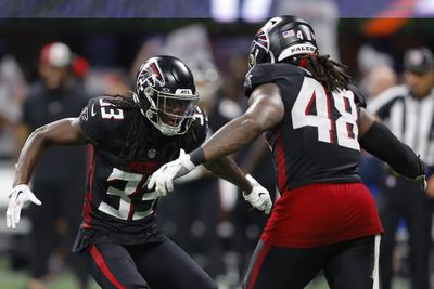 Which Falcons free agents remain unsigned as April begins?