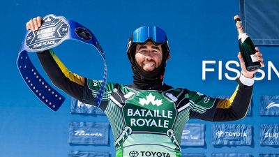 World Cup snowboard medals for Australia's Bolton, Baff