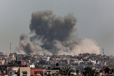 UNSC to vote on new Gaza ceasefire draft as Israel besieges three hospitals
