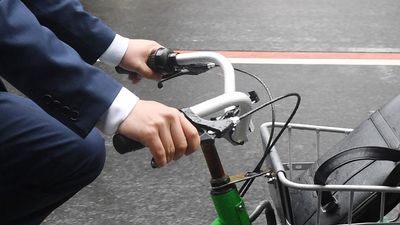 Call for e-bike and e-scooter restrictions, EV training