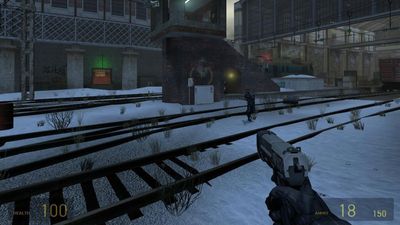 20 years later, Half-Life 2 Deathmatch still my favorite online multiplayer FPS of all time