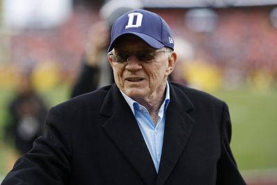Cowboys owner Jerry Jones endorses Cal McNair taking over Texans