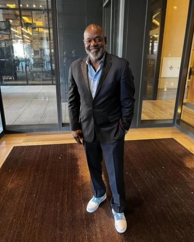 Emmitt Smith: A Portrait Of Timeless Elegance And Charm