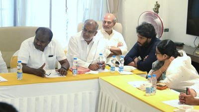 JD(S) core committee clears Kumaraswamy’s name for Mandya