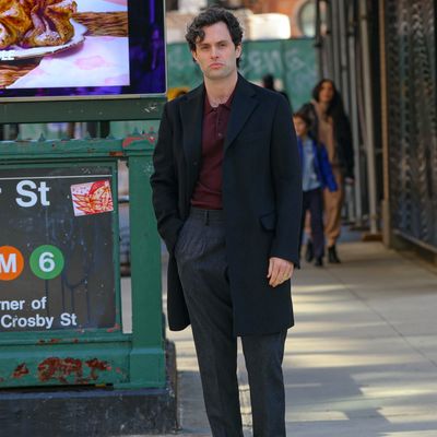 Penn Badgley Spotted Filming the Fifth and Final Season of ‘You’ in NYC