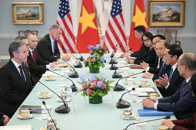 Seeing US Ties, Vietnam Appeals For 'Market Economy' Status