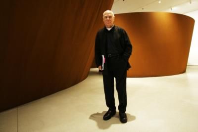 Renowned Sculptor Richard Serra Dies At 85