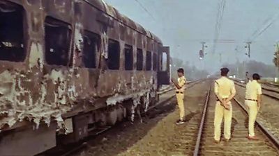 Fire breaks out in AC coach of special Holi train in Bihar; no casualties reported