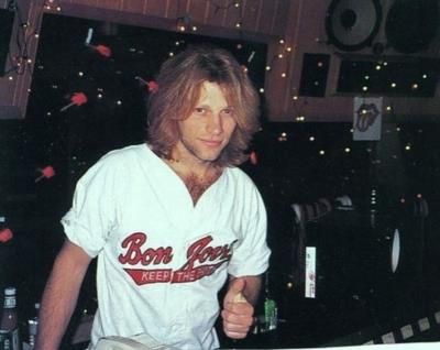 Bon Jovi's 'Legendary' Debuts At No. 8 On Billboard Chart