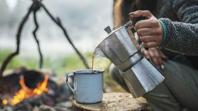 How to make coffee when camping: delicious java in the wild