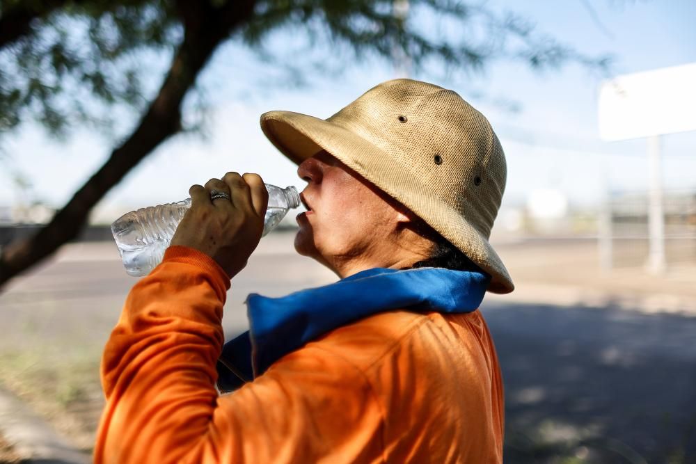 Phoenix passes landmark rule requiring heat protection…