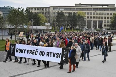 Slovakia Protests Government Takeover Of Public Broadcasting