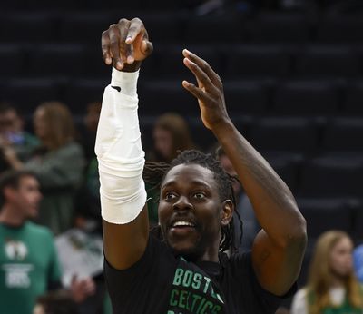 Boston’s Jrue Holiday clarifies injury ‘not a dead arm’