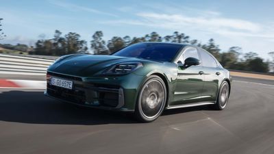 The 670-HP Porsche Panamera Turbo E-Hybrid Costs $192,995