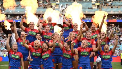 NRL say time is right for Dogs, Warriors to join NRLW
