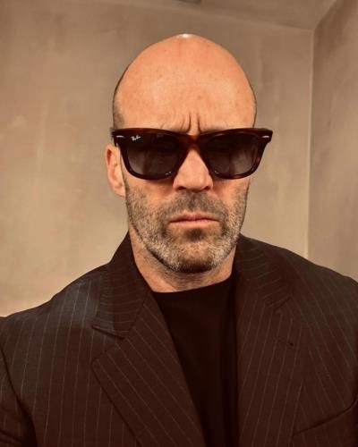 Jason Statham's Impressive Selfie Skills