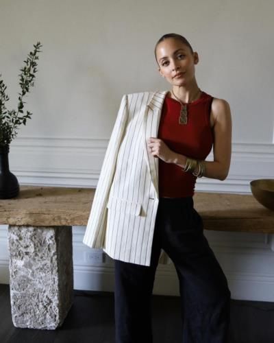 Nicole Richie Stuns In Bold Red Ensemble