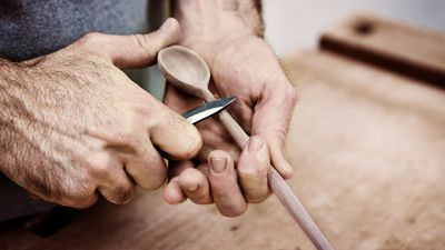 Whittling 101: whittling tips, tricks and inspiration from our expert