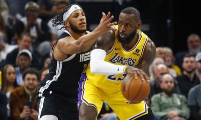 LeBron James on balancing his health versus Lakers’ postseason seeding
