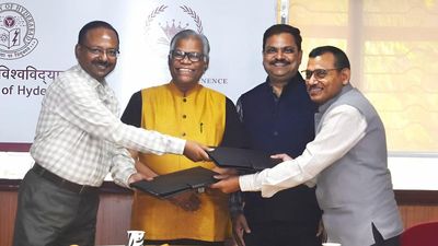 University of Hyderabad signs pact with NMDC to make ‘green’ steel