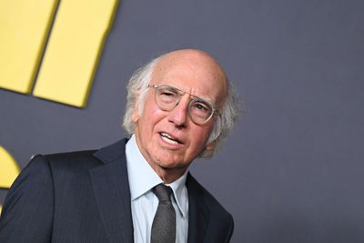 Larry David roasts "sociopath" Trump