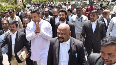 Yaduveer meets city advocates