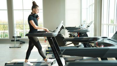 I did the 12-3-30 treadmill workout for a month — here's my results