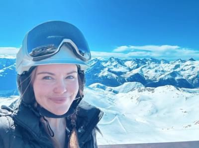Holland Roden's Exciting Ice Skiing Adventure In Alpes D'huez