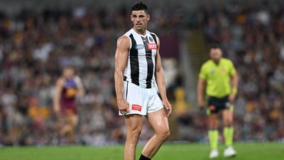 Pies veteran Pendlebury avoids ban for whacking Neale