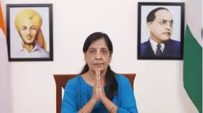 'Kejriwal ko Aashirwaad': Wife Sunita floats WhatsApp campaign for Delhi CM