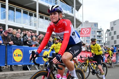 Demi Vollering surprised by team statement and pre-Flanders form amid transfer saga