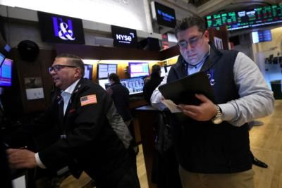 Investors Focus On Fed Rate Cut, Earnings For Market Rally