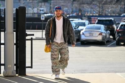 Harrison Bader Nails Urban Cool With Street Style Ensemble