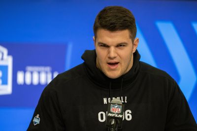 New mock draft sends OL Graham Barton to Packers in first round