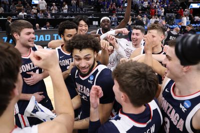 NCAA Sweet 16 Team finds itself in the middle of political migrant controversy