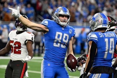 49ers dip into RFA market for tight end help