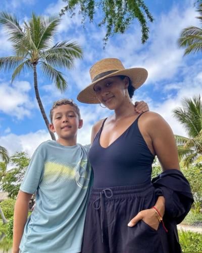 Tamera Mowry-Housley Radiates Joy In Tropical Family Portrait