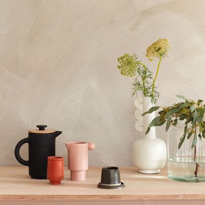 This simple hack turns these IKEA storage boxes into a stylish display for your favourite mugs