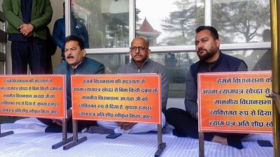 Three Independent MLAs in Himachal Pradesh stage a sit-in protest against the non-acceptance of their resignations