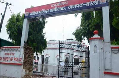 Uttar Pradesh: 3 cops suspended for thrashing canteen operator