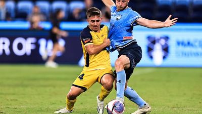'Spicy' City clash starts Mariners' chaotic month