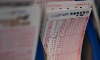 Winner of Powerball $1.08bn jackpot revealed to be California resident