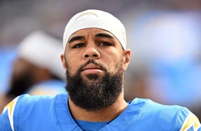 How Bears’ offer for Keenan Allen compared to another team’s