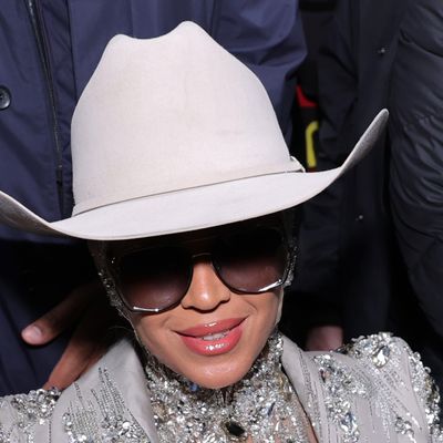 Yes, Beyoncé Used Her Nails as Percussion in 'Cowboy Carter'