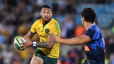 Israel Folau makes try-scoring rugby comeback in Japan