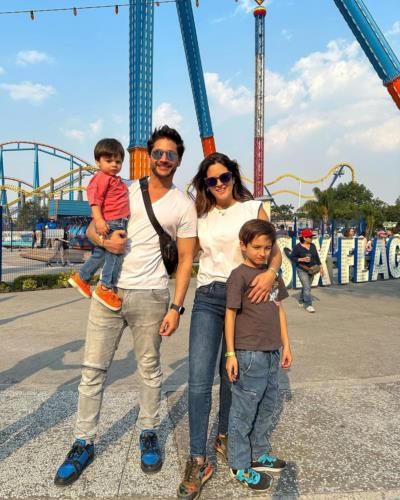 Family Fun And Togetherness At The Theme Park